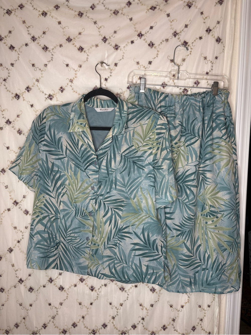 TanJay Teal and Sage Tropical Print Shirt